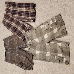 💥Cargo Shorts Plaid Boys 3 pairs sz 14 Unionbay Childrens Place Surplus